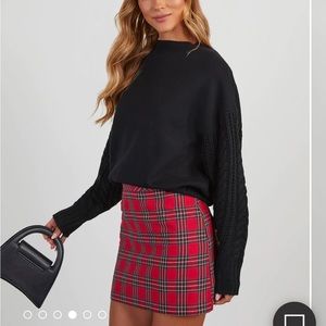 Vici black sweater with cable knit sleeves